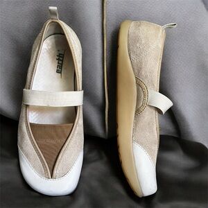 Kalso Earth Women's Tan and White Casual Shoes